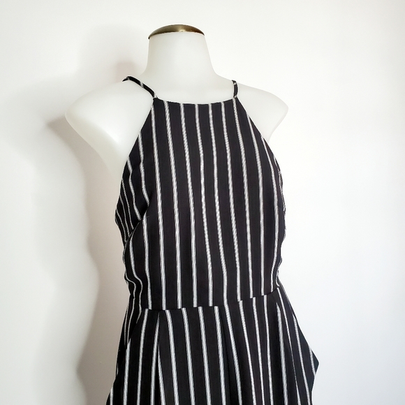 ASTR | Culotte Jumpsuit Suit Black / White Striped Small - Picture 5 of 11